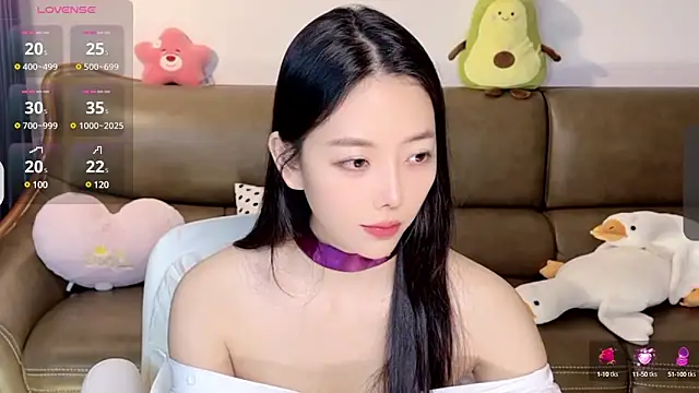 Yilin1999 online show from 02-16-25, 06:43