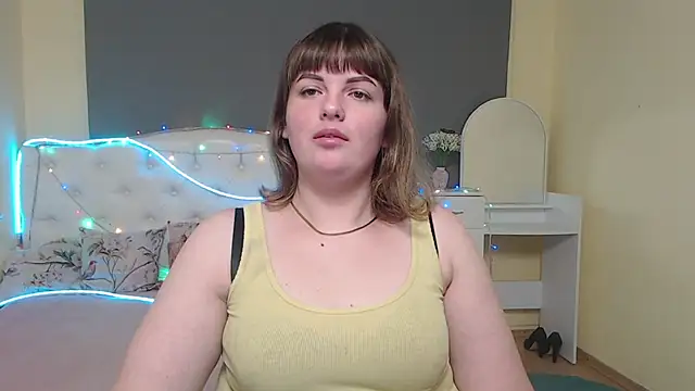 StaceyLex online show from 05-04-26, 05:44