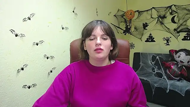 StaceyLex online show from 10-18-25, 05:31