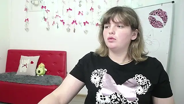 Snapshot of StaceyLex chatting on 03-31-26, 05:42 StaceyLex online show from 03-31-26, 05:42