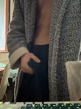 pxrnsenpaii online show from 03-17-25, 06:51