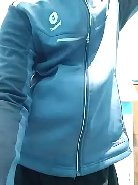 black cobra70 online show from 12-16-24, 03:22