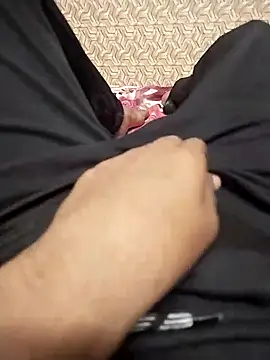 black cobra70 online show from 09-19-25, 07:12