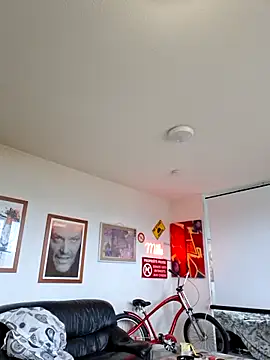 mileflav0r online show from 04-02-26, 07:59