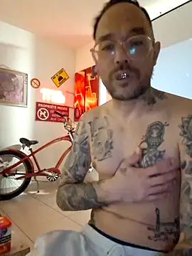 mileflav0r online show from 03-28-26, 07:59