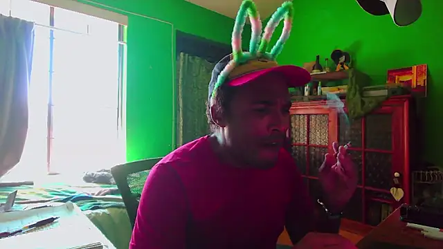        the online show from 03-19-26, 06:19