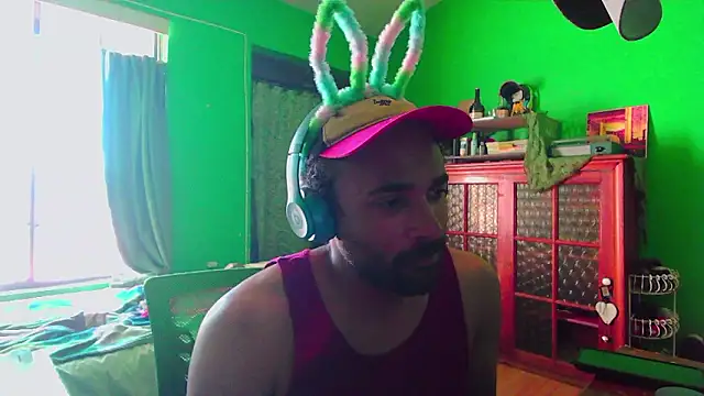        the online show from 03-12-26, 09:19