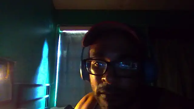        the online show from 12-13-25, 08:04