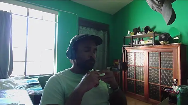        the online show from 04-14-26, 10:59