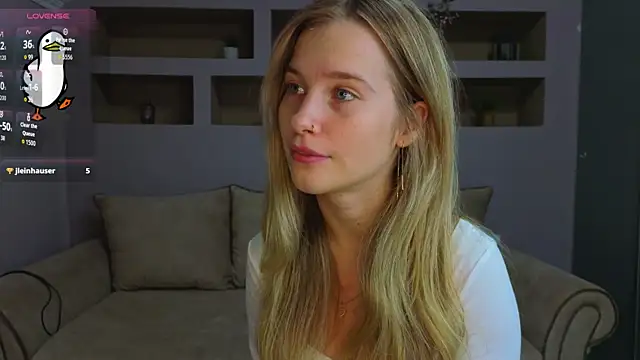 LinaCristonsen online show from 11-06-25, 03:27