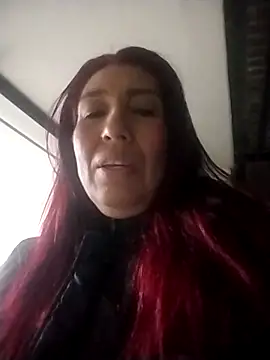 Perla Franco online show from 10-13-25, 05:09