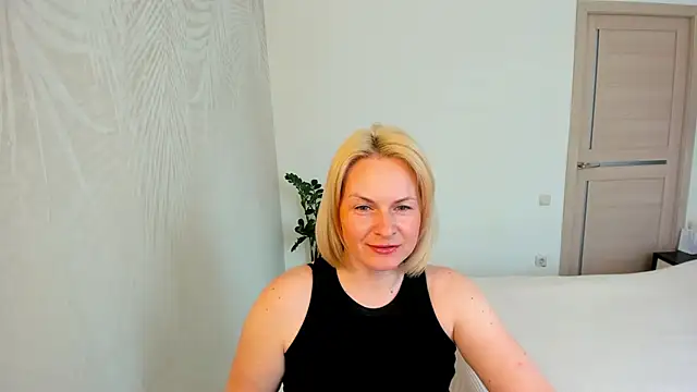 Alicee Gracee online show from 04-24-26, 09:55