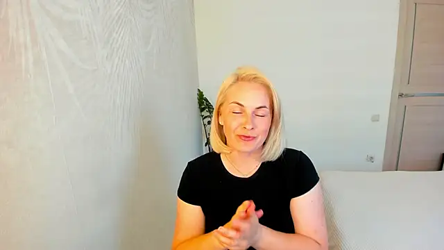 Alicee Gracee online show from 05-30-26, 12:22