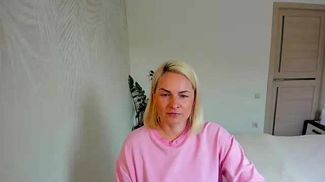 Alicee Gracee online show from 06-26-26, 09:04