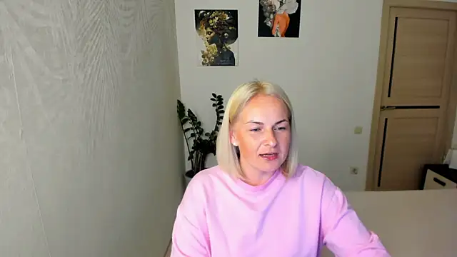 Alicee Gracee online show from 06-30-26, 07:36