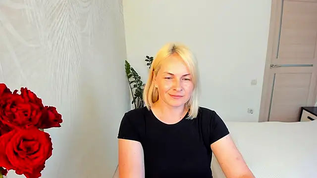 Alicee Gracee online show from 06-15-26, 02:28