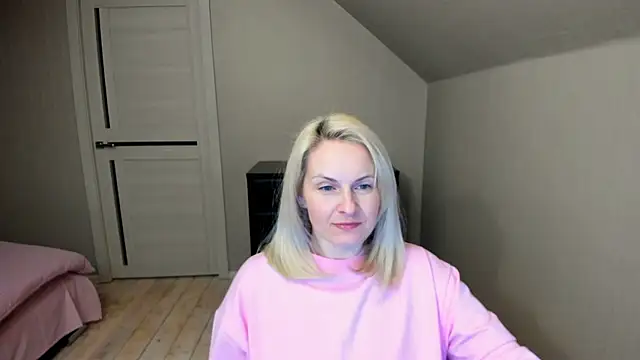 Snapshot of Alicee_Gracee chatting on 03-11-25, 06:52 Alicee Gracee online show from 03-11-25, 06:52