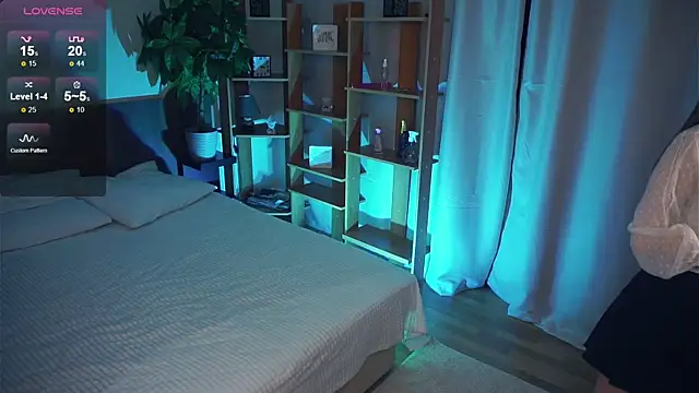 ErleneBrookfield online show from 01-06-25, 05:41