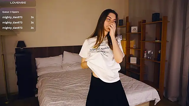 ErleneBrookfield online show from 01-23-25, 05:13