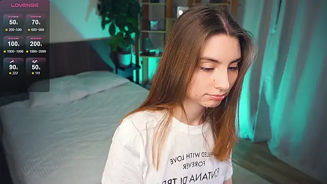 ErleneBrookfield online show from 01-07-25, 05:43