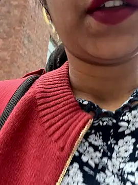 Snapshot of ScarletAss chatting on 09-14-25, 04:24 ScarletAss online show from 09-14-25, 04:24