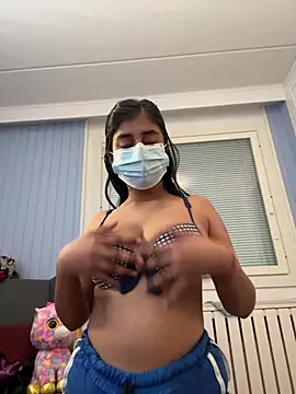 Snapshot of ScarletAss chatting on 01-21-25, 05:09 ScarletAss online show from 01-21-25, 05:09