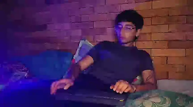 Dereck Dickson online show from 03-19-25, 05:41