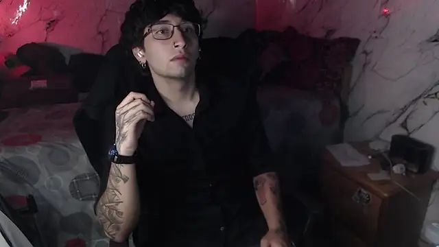 Dereck Dickson online show from 04-19-26, 04:35