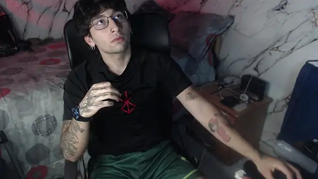 Dereck Dickson online show from 04-11-26, 04:09