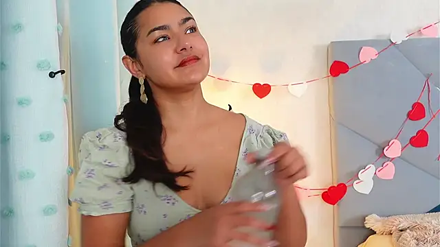 Snapshot of AshiaEkta1 chatting on 02-17-26, 05:16 AshiaEkta1 online show from 02-17-26, 05:16