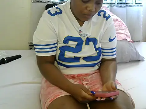 Sassyever online show from 11-16-25, 11:26