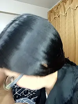 Lucy Chery online show from 12-14-25, 11:21