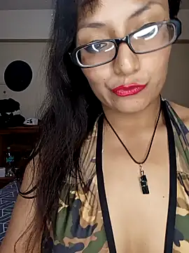 Lucy Chery online show from 10-16-25, 11:46