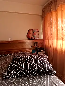 Lucy Chery online show from 09-22-25, 09:32