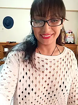 Lucy Chery online show from 09-21-25, 09:53