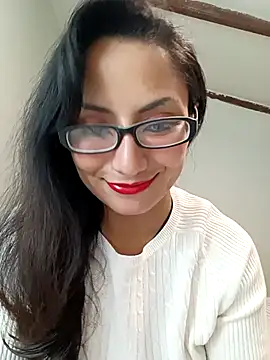 Snapshot of Lucy_Chery chatting on 07-01-26, 01:06 Lucy Chery online show from 07-01-26, 01:06
