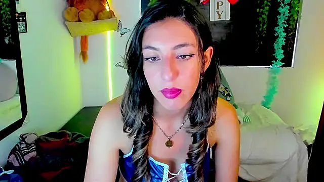 Snapshot of queen-natty chatting on 02-25-26, 01:55 queen-natty online show from 02-25-26, 01:55