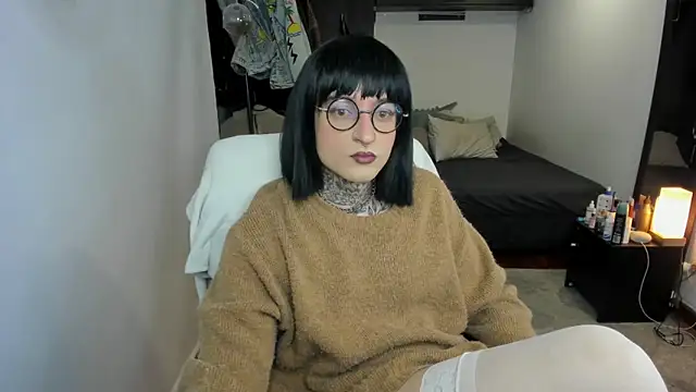 ShiiraVelkor online show from 09-26-25, 09:38