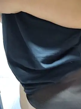 SluttyMilf79 online show from 05-23-26, 09:30