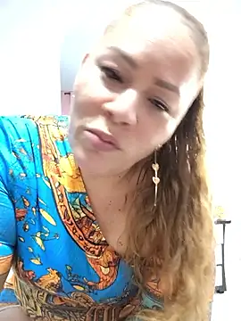 SluttyMilf79 online show from 04-26-26, 12:41