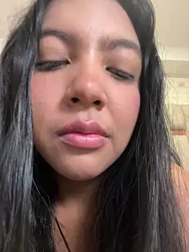 nicole fisherr online show from 04-28-26, 07:57