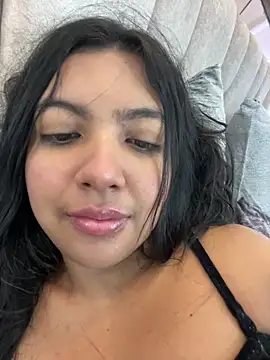 nicole fisherr online show from 04-19-26, 06:47
