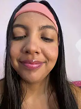 nicole fisherr online show from 06-15-26, 02:12
