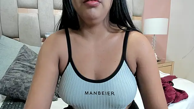 nicole fisherr online show from 11-08-25, 05:00