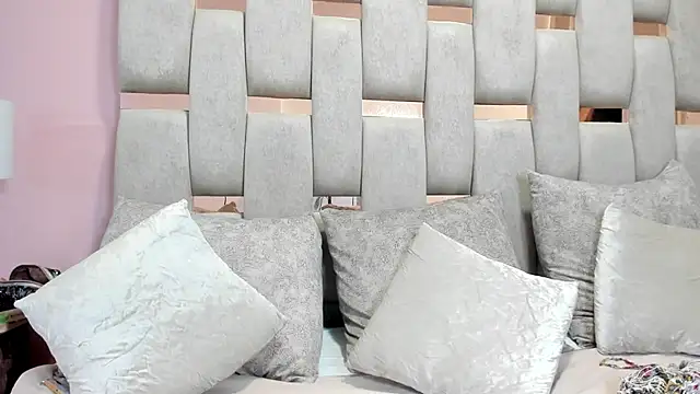 Snapshot of nicole_fisherr chatting on 01-18-26, 04:38 nicole fisherr online show from 01-18-26, 04:38