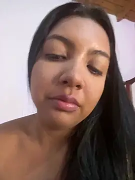 nicole fisherr online show from 05-20-26, 03:36