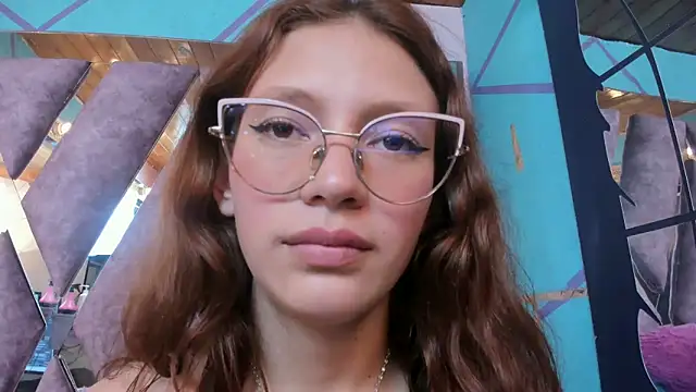 LARICSABLUE online show from 03-19-25, 01:21