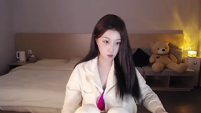 Lucky-baby online show from 12-28-24, 05:46
