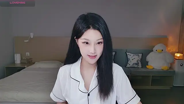 Lucky-baby online show from 09-23-25, 01:07