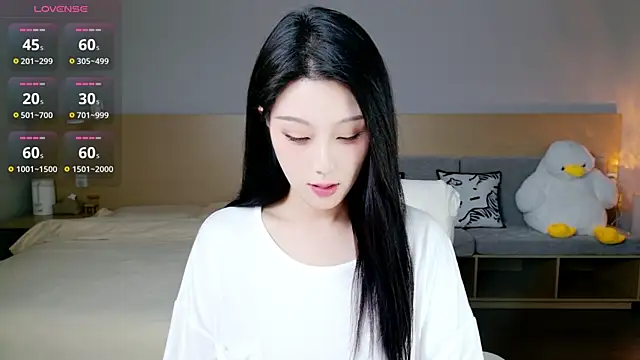 Lucky-baby online show from 11-23-25, 01:21